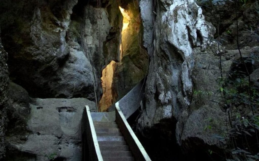 Batu Cermin Cave