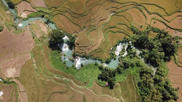 Waikelo Sawah Waterfall