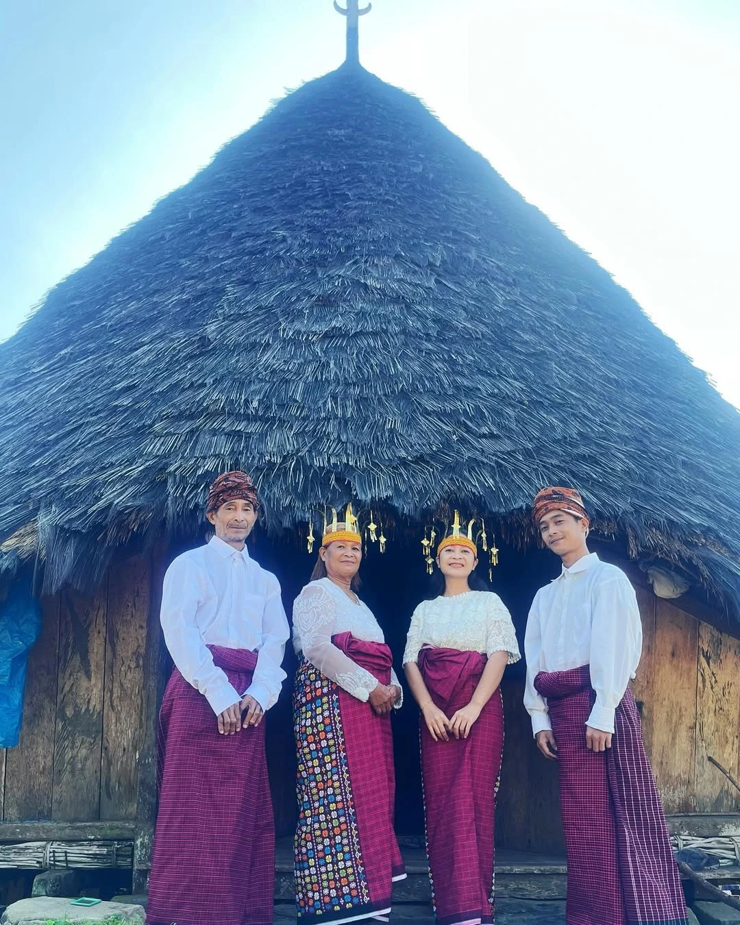 traditional clothing of Manggarai