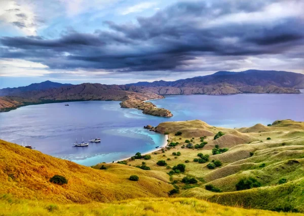 Best time to visit East Nusa Tenggara