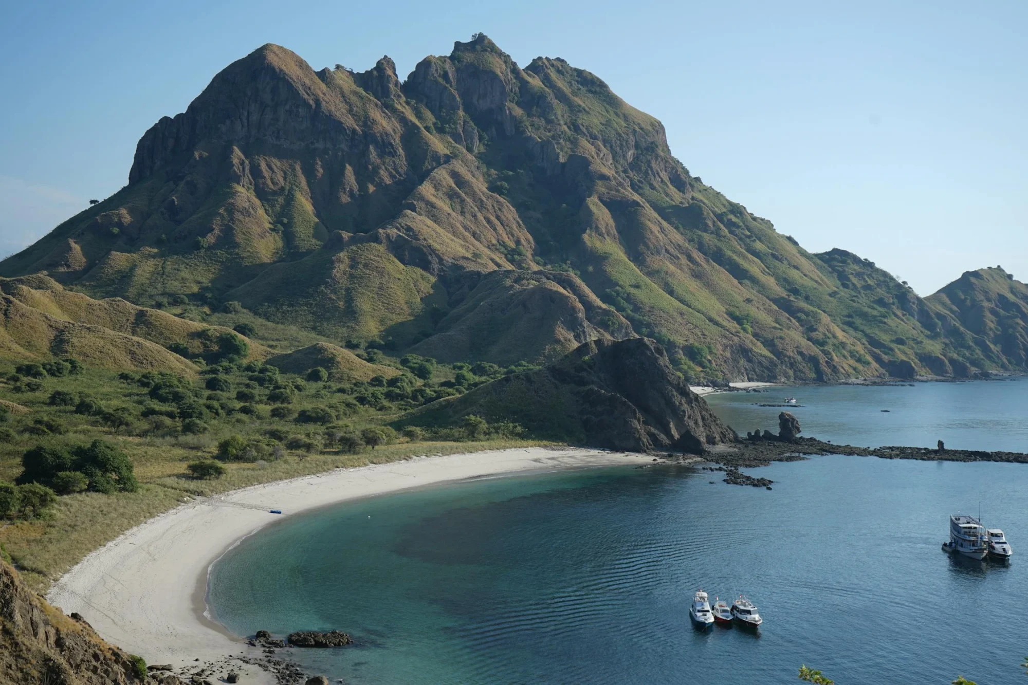 hiking trails in East Nusa Tenggara