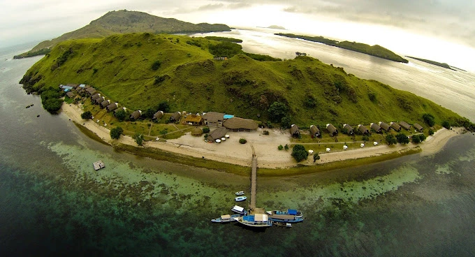 Hotels near Komodo National Park