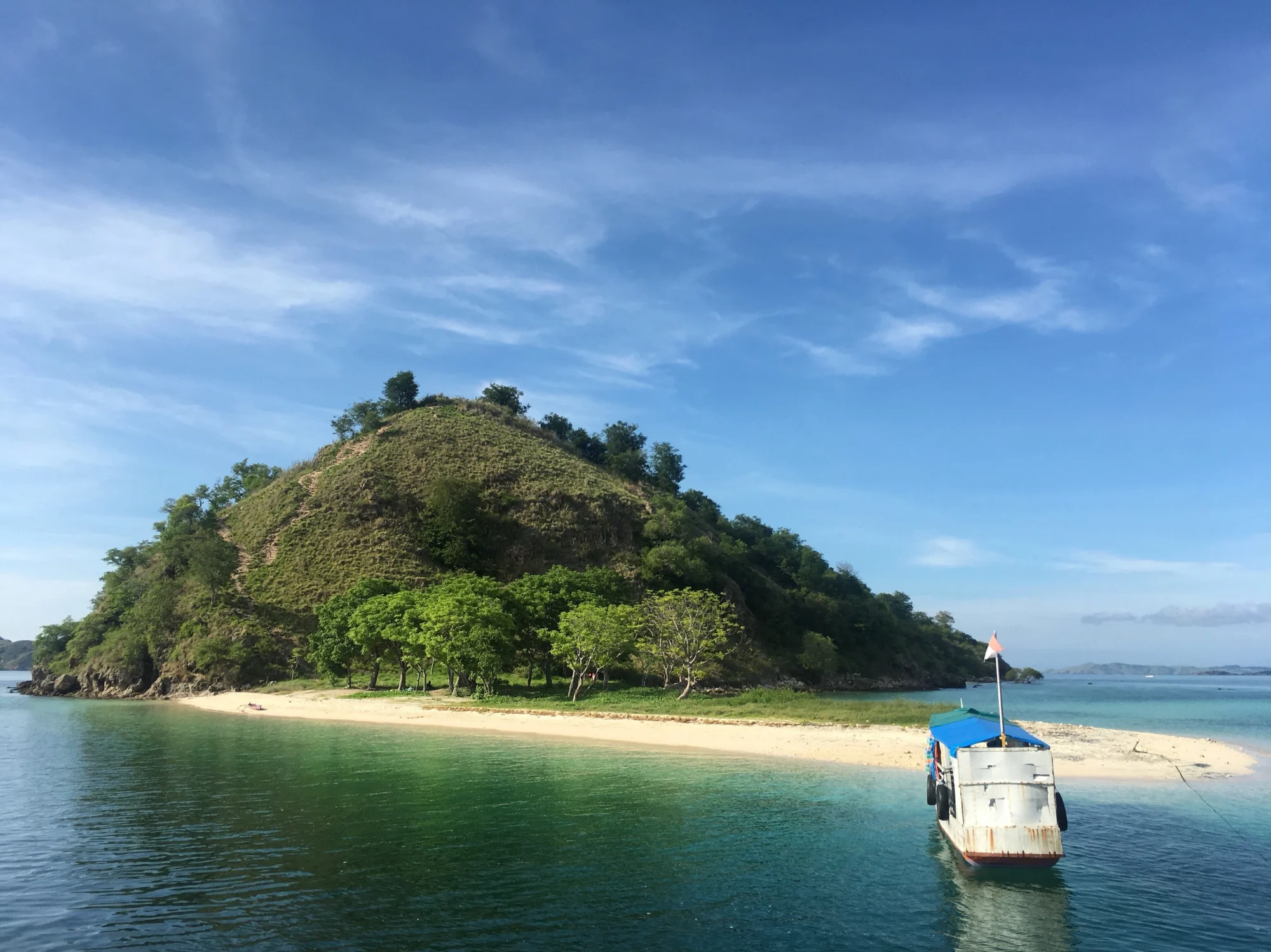 Island hopping around Komodo