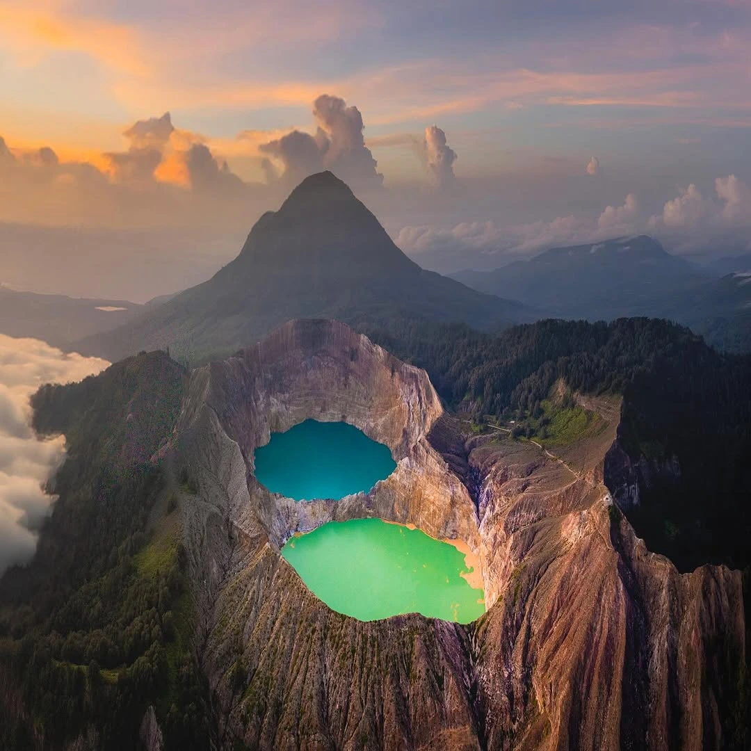 Kelimutu Lake
