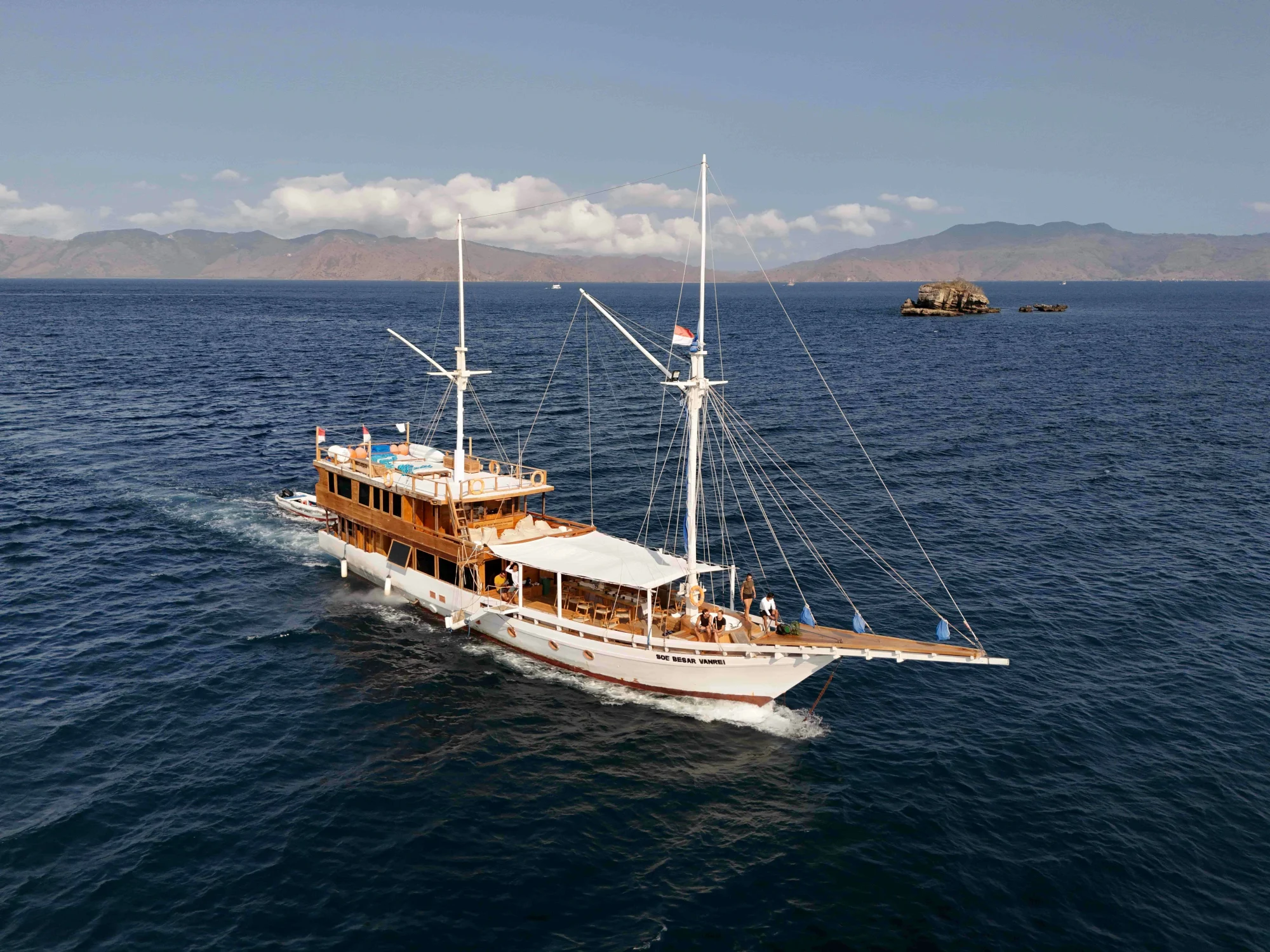 Liveaboard experience
